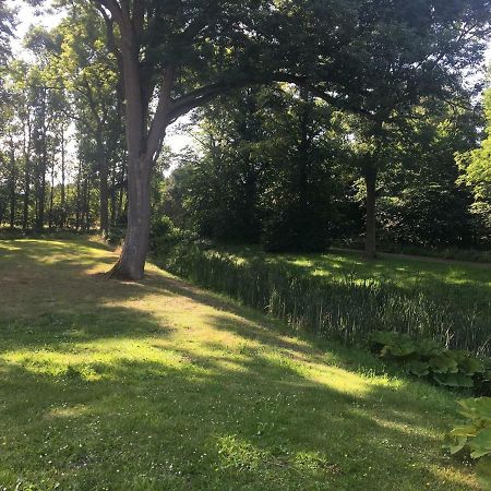 Herregaarden Jerstrup Bed and Breakfast Norre Esterbolle Buitenkant foto